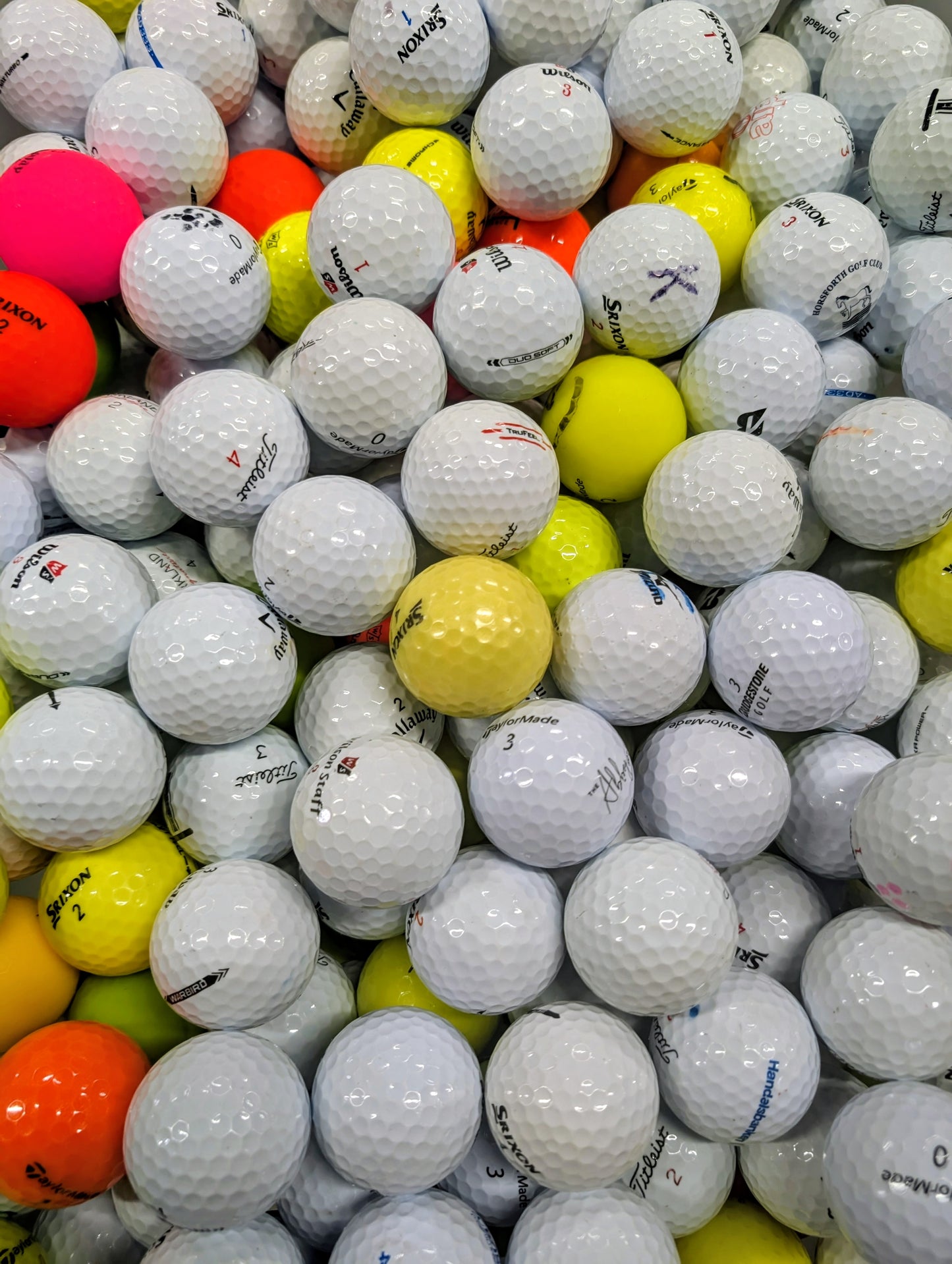 24x TOP Brand Mystery Box - Grade A Golf Balls
